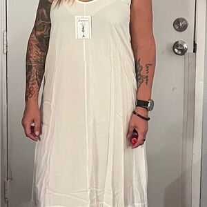Elegant White Midi Dress